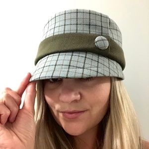 Lillie & Cohoe winter hat